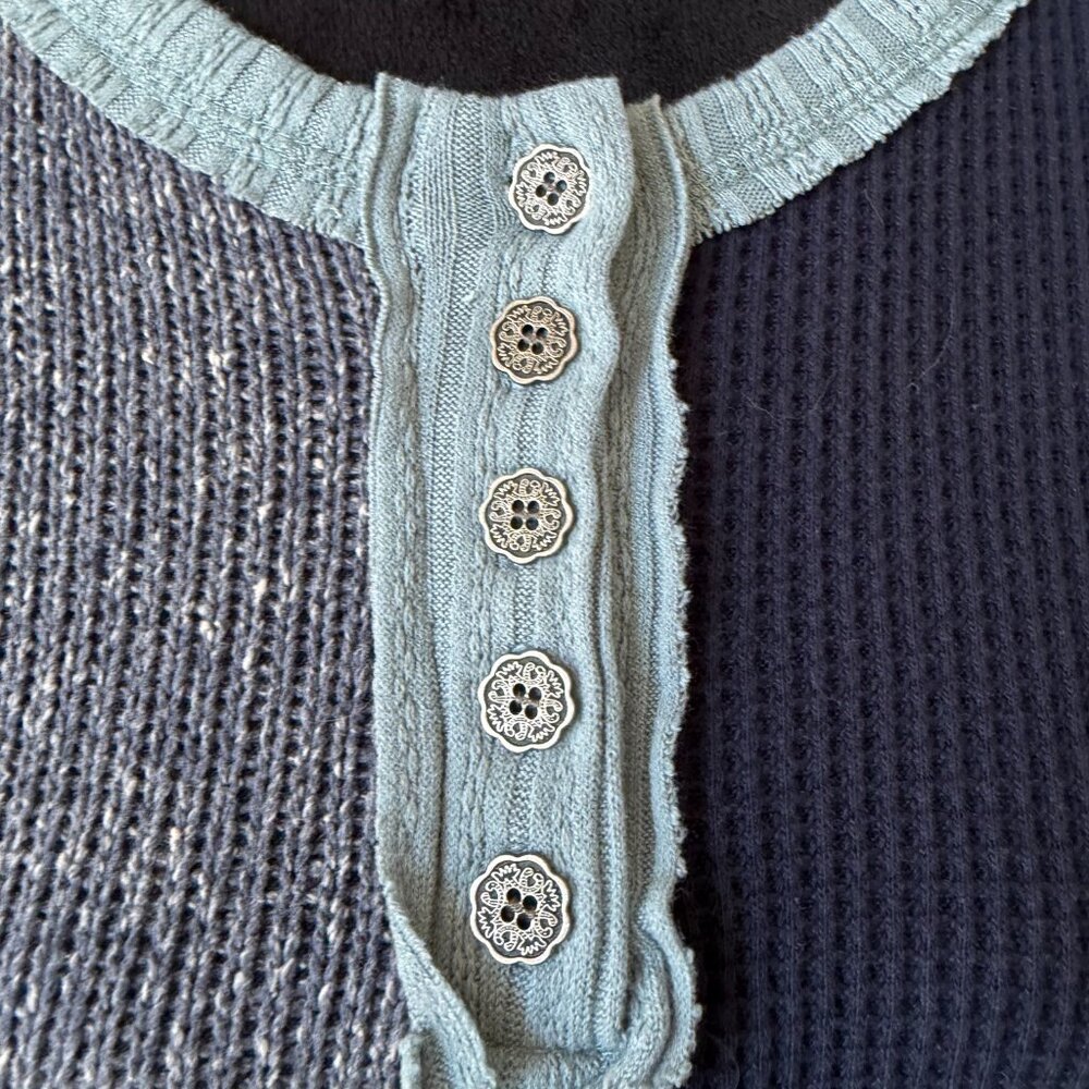 POL Blue Oversized Blocked Patch Floral Long Sleeve Sweater Small - Picture 12 of 12